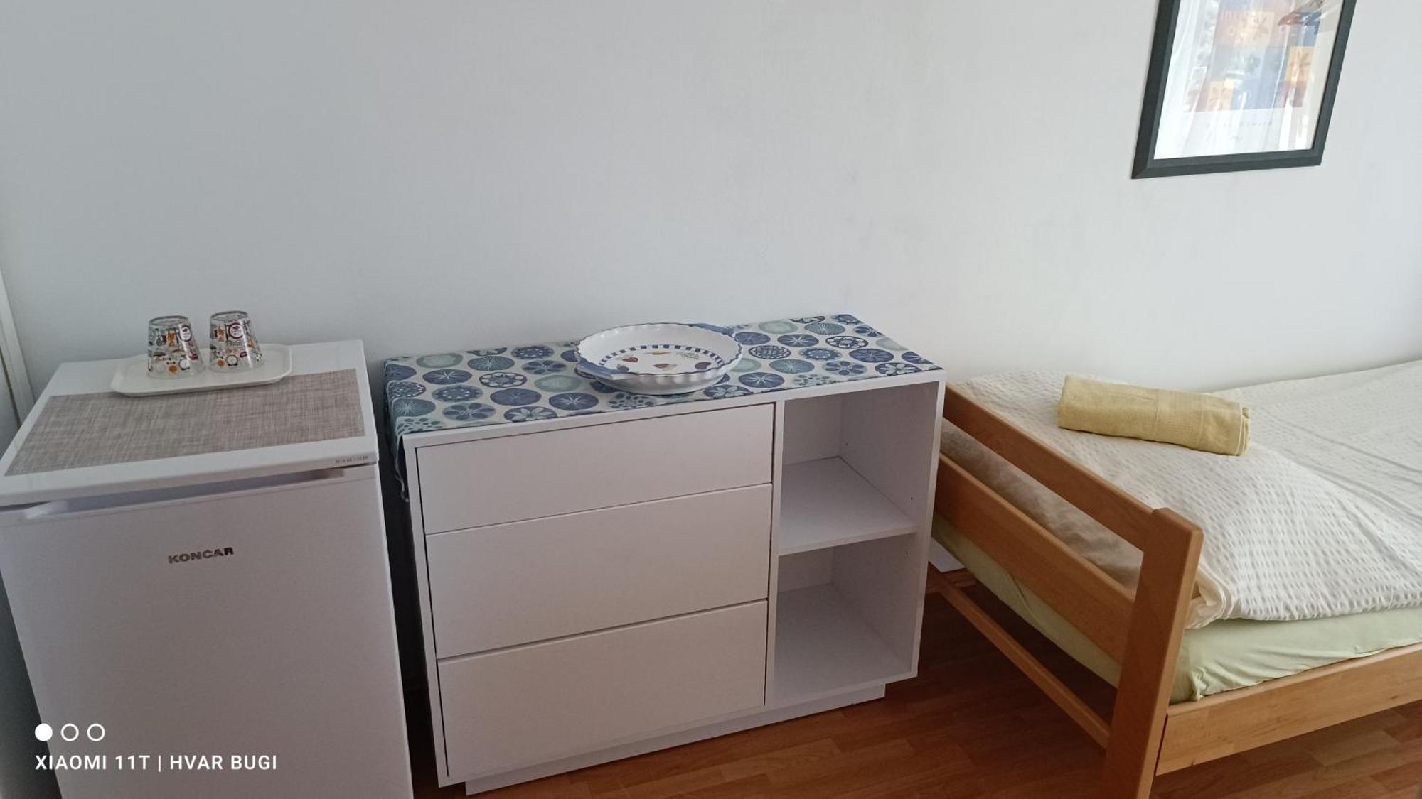 Adrienn Apartments Стари Град Номер фото